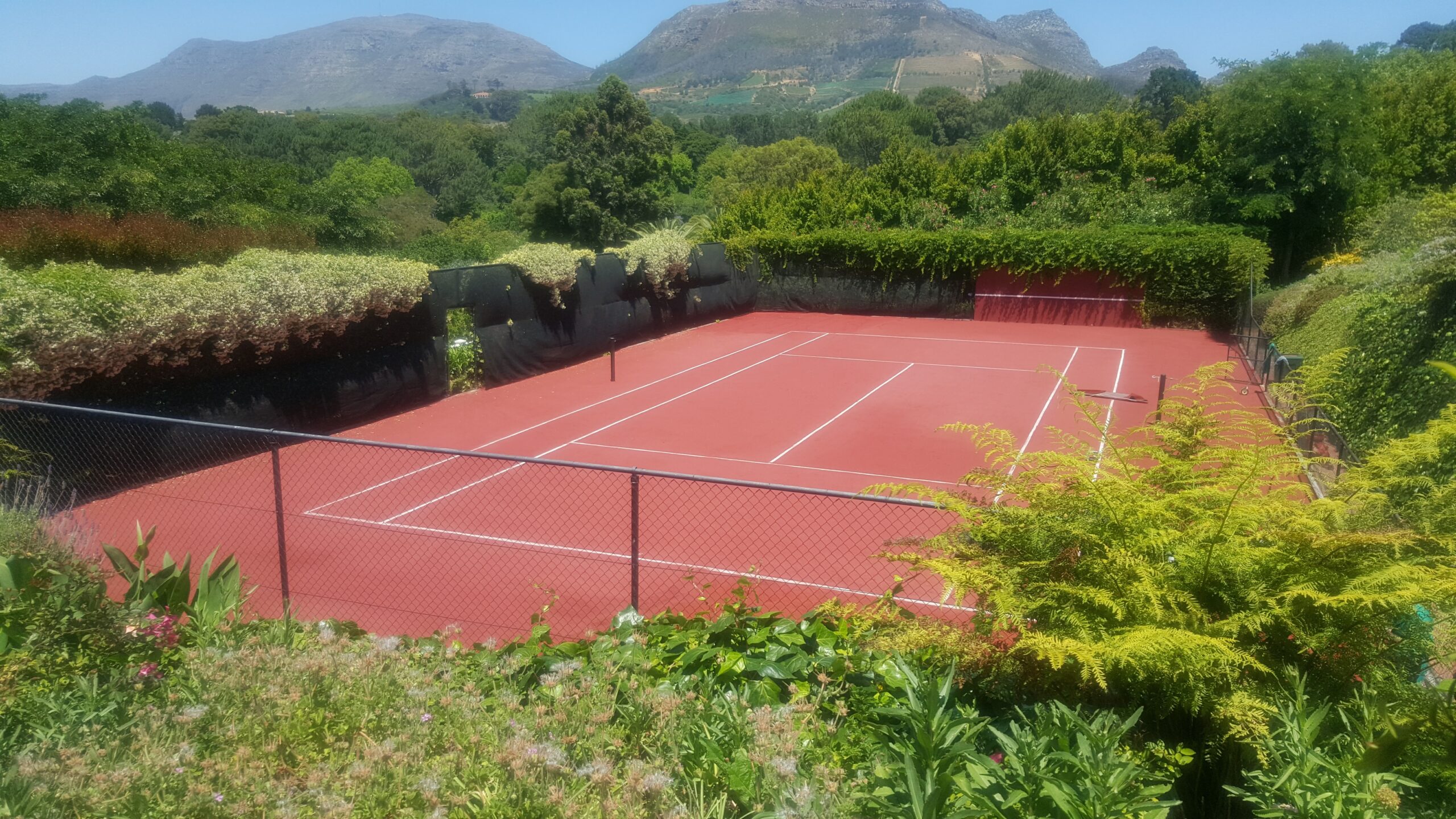 Synthetic clay court project