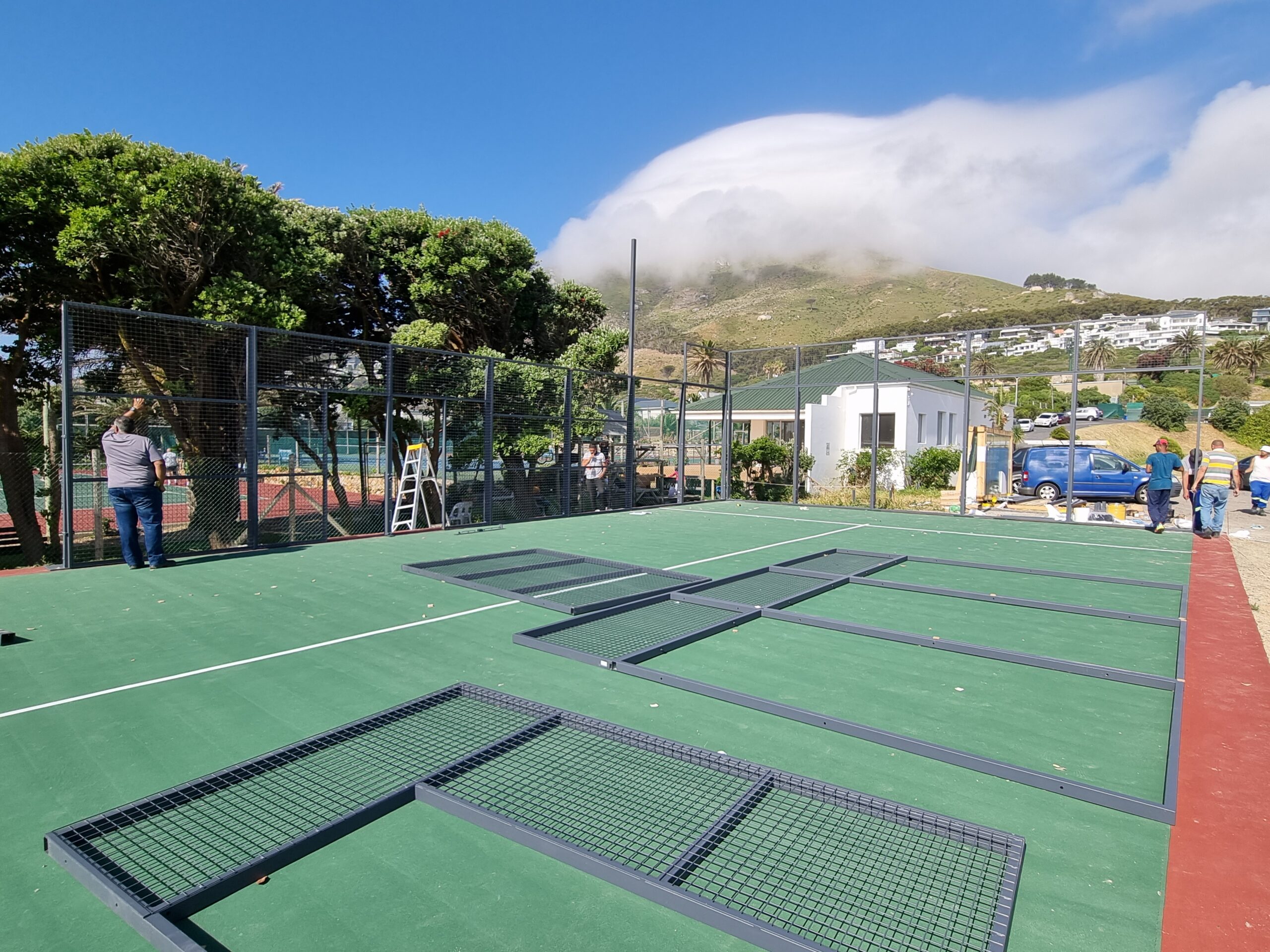 Panel court project