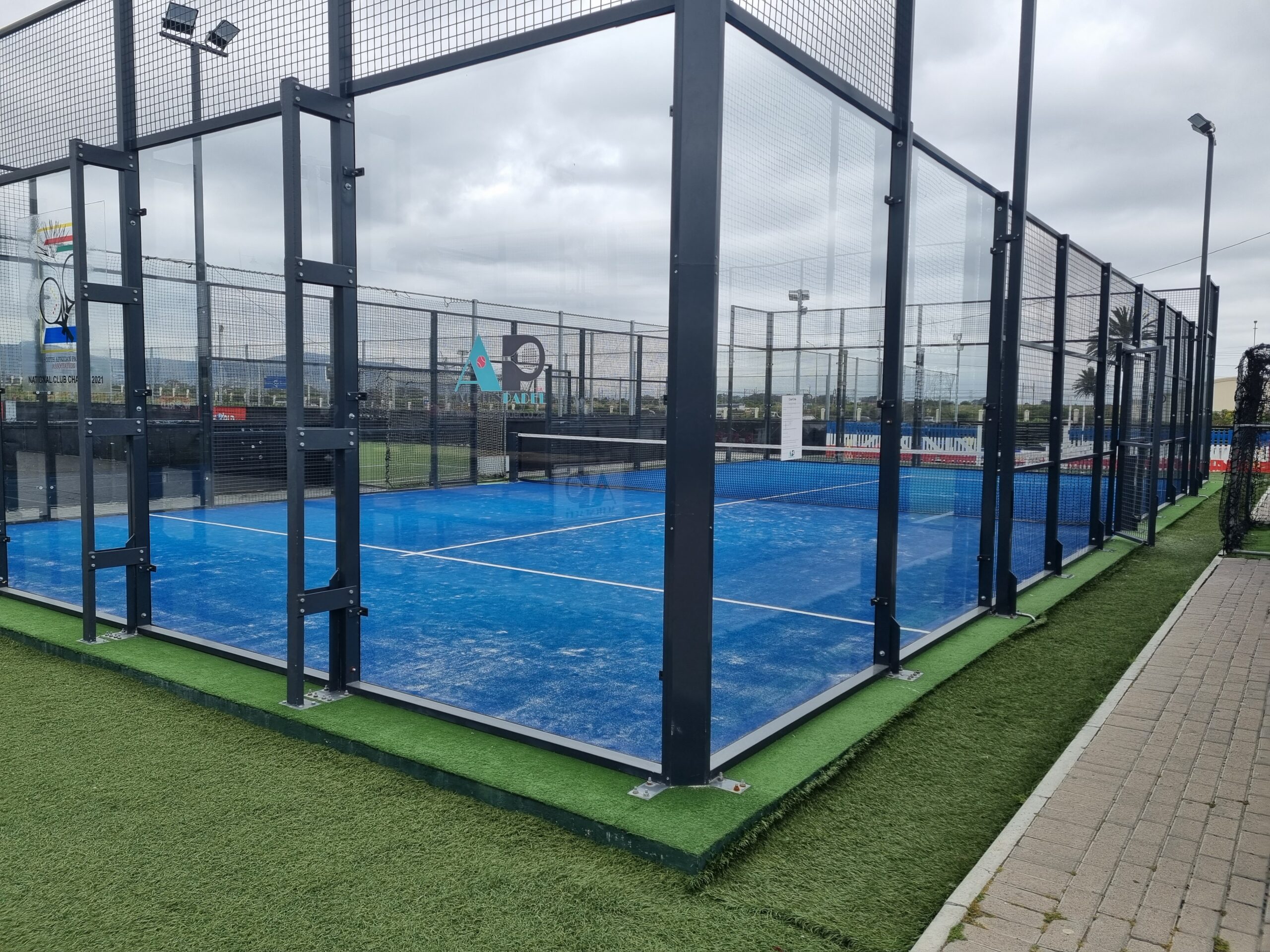 Panel court project