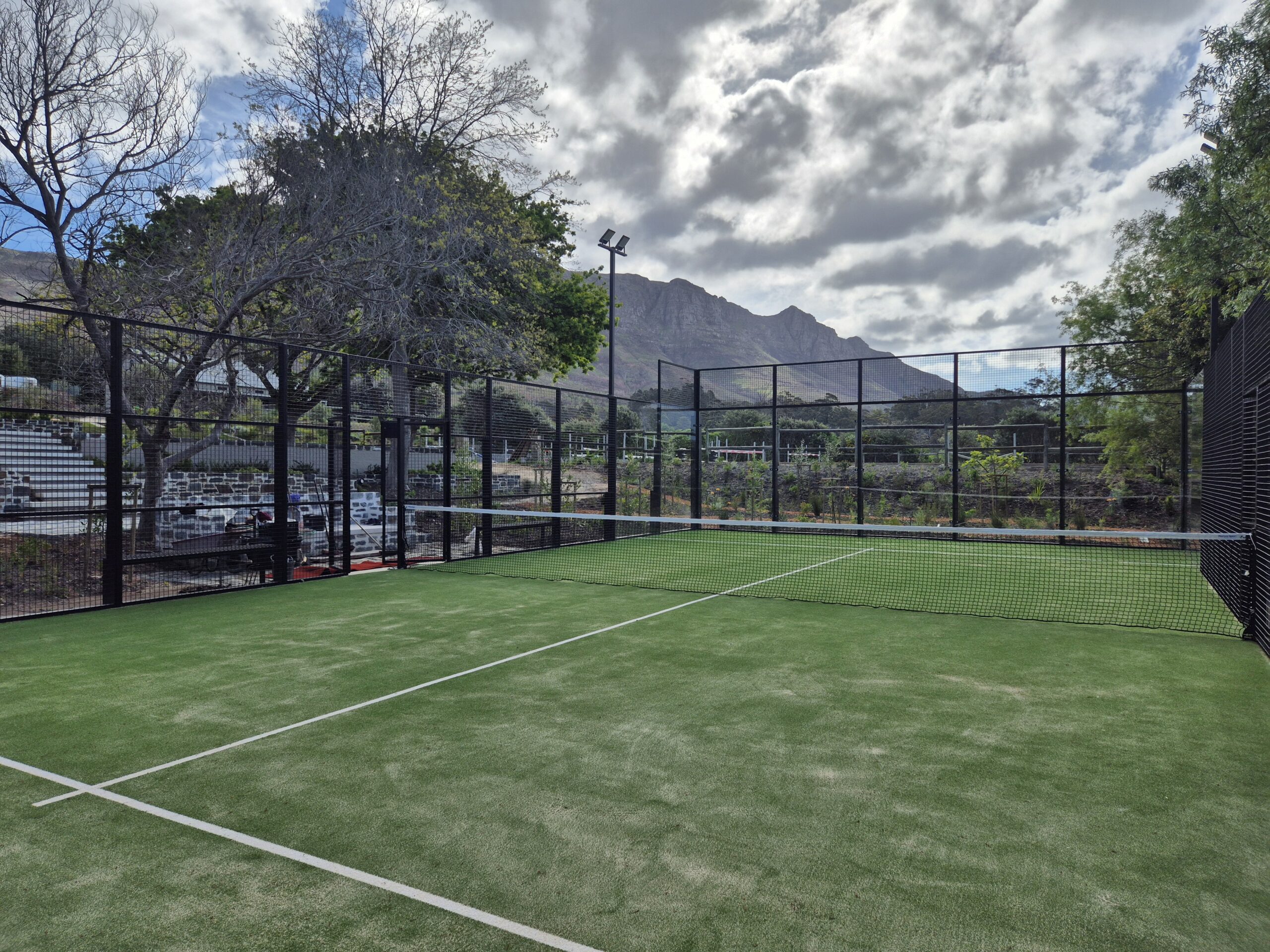 Panel court project