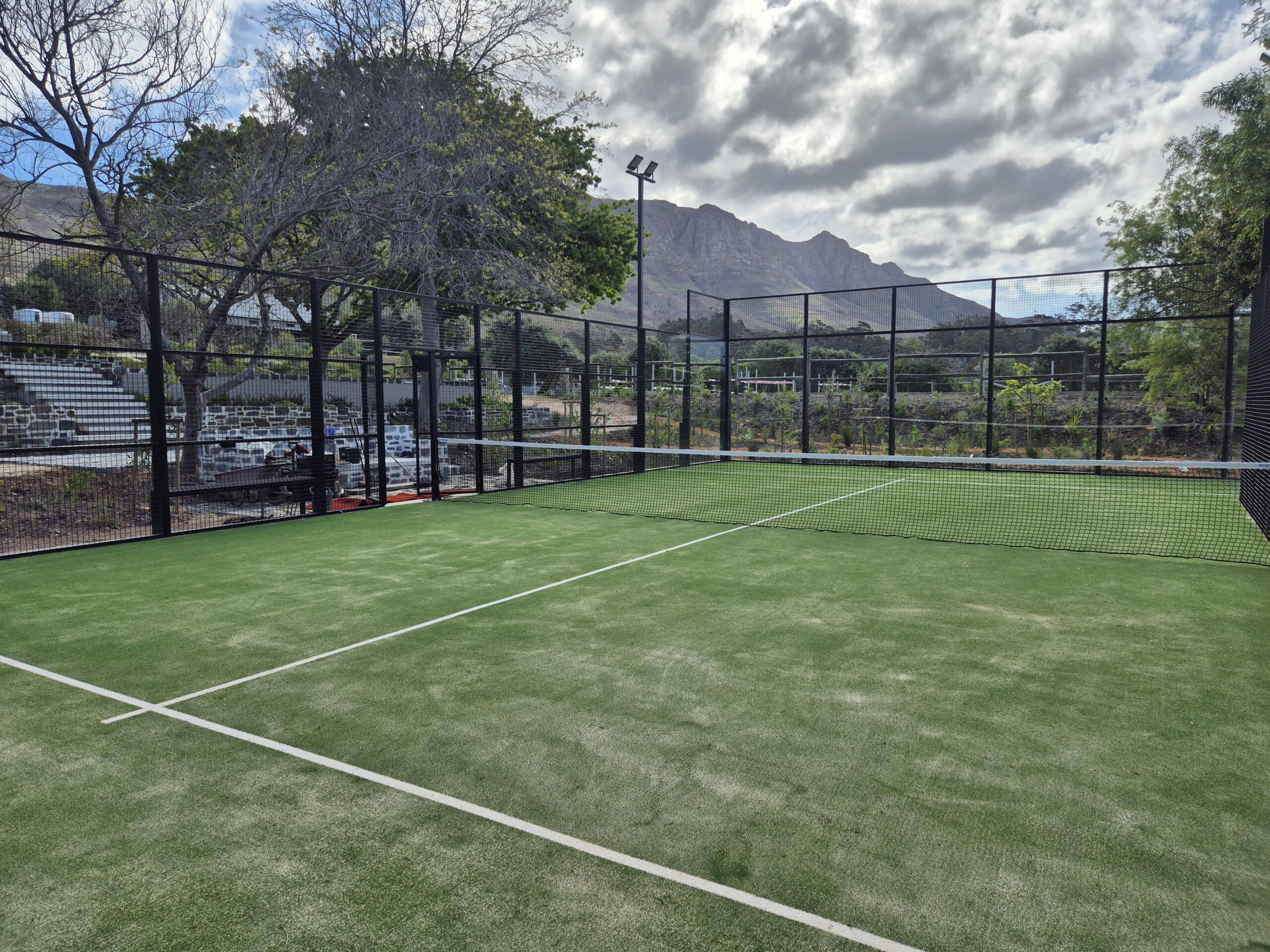 Panel court project