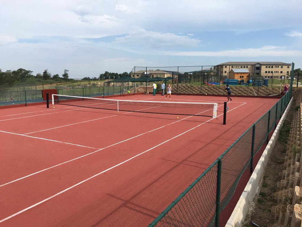 Synthetic clay court project